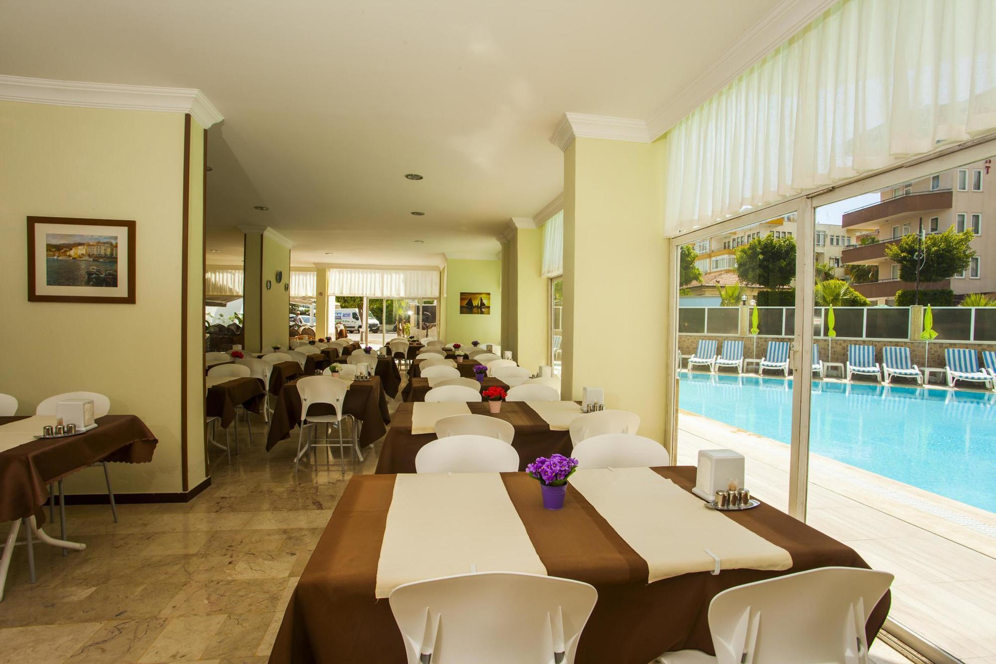 Boreas Suit Hotel Аланя Екстериор снимка