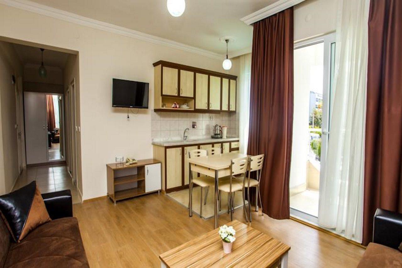 Boreas Suit Hotel Аланя Екстериор снимка