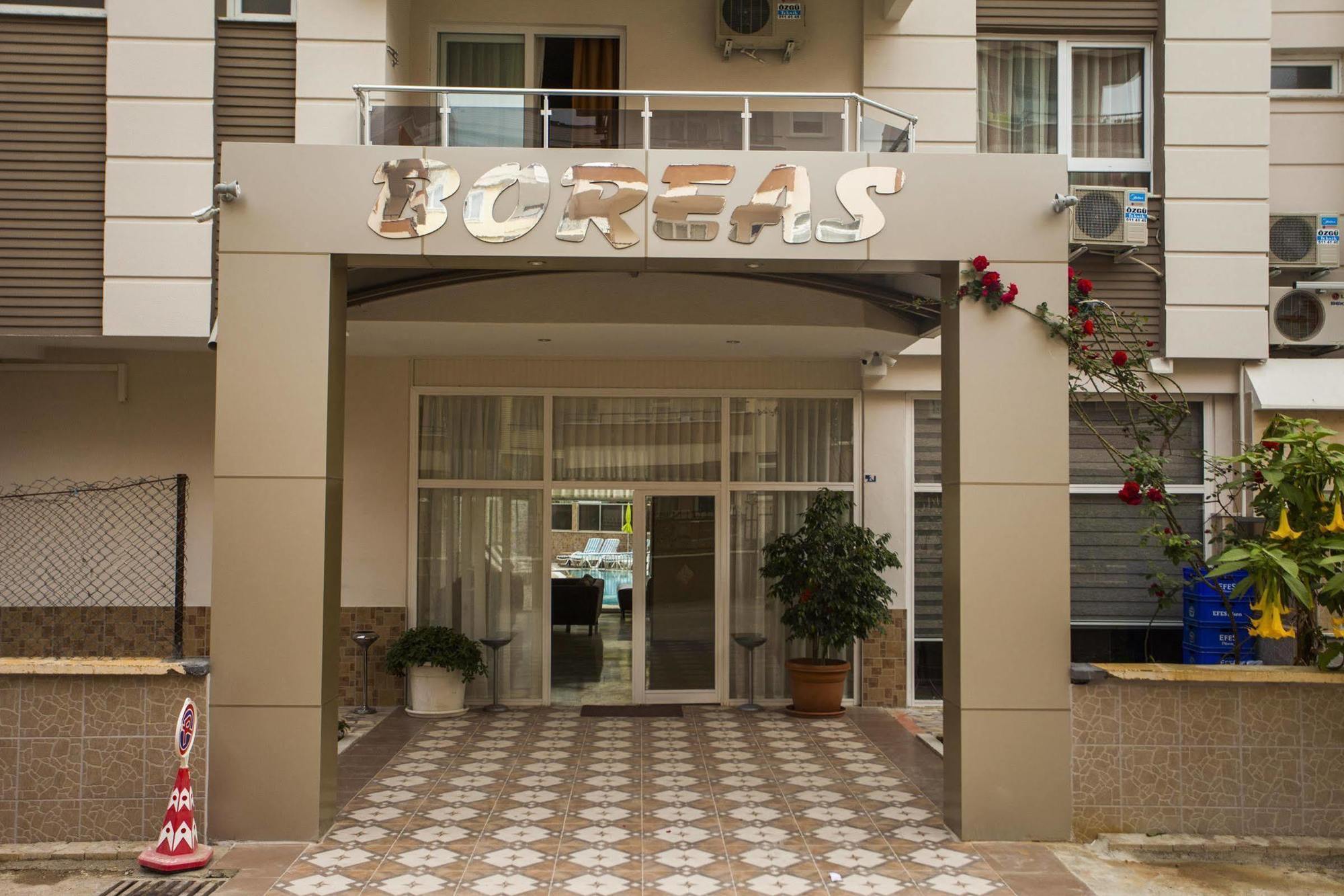 Boreas Suit Hotel Аланя Екстериор снимка